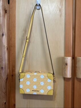 Michael Kors Jeannie Daisy Yellow Trunk Bag